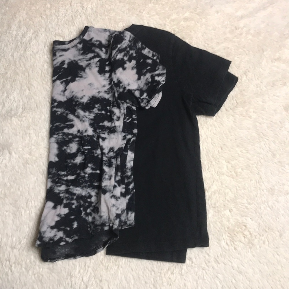Boys Two T-shirt Lot